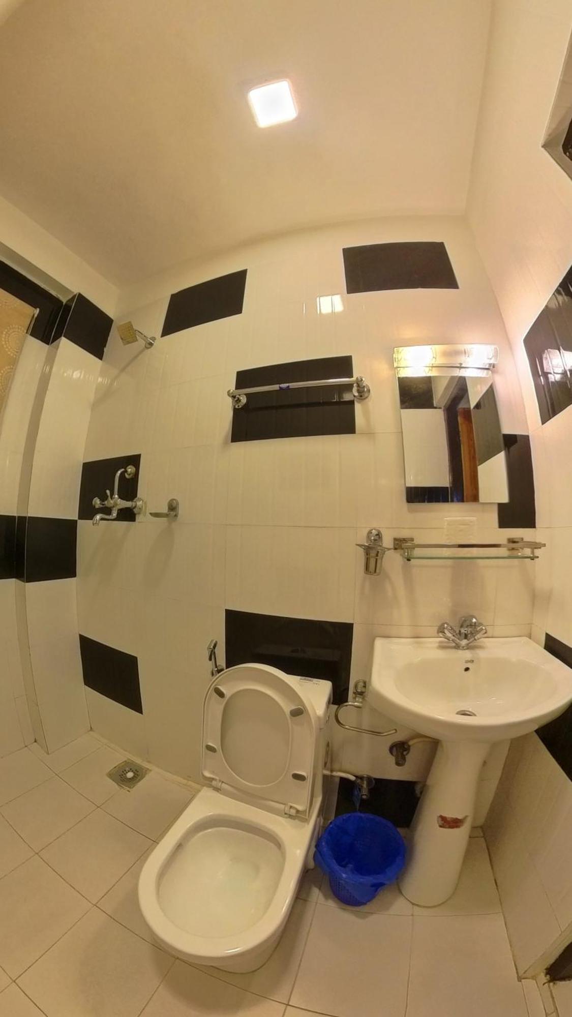 ทาเมล โฮเทล แอนด์ สปา Hostel กาฐมาณฑุ ภายนอก รูปภาพ